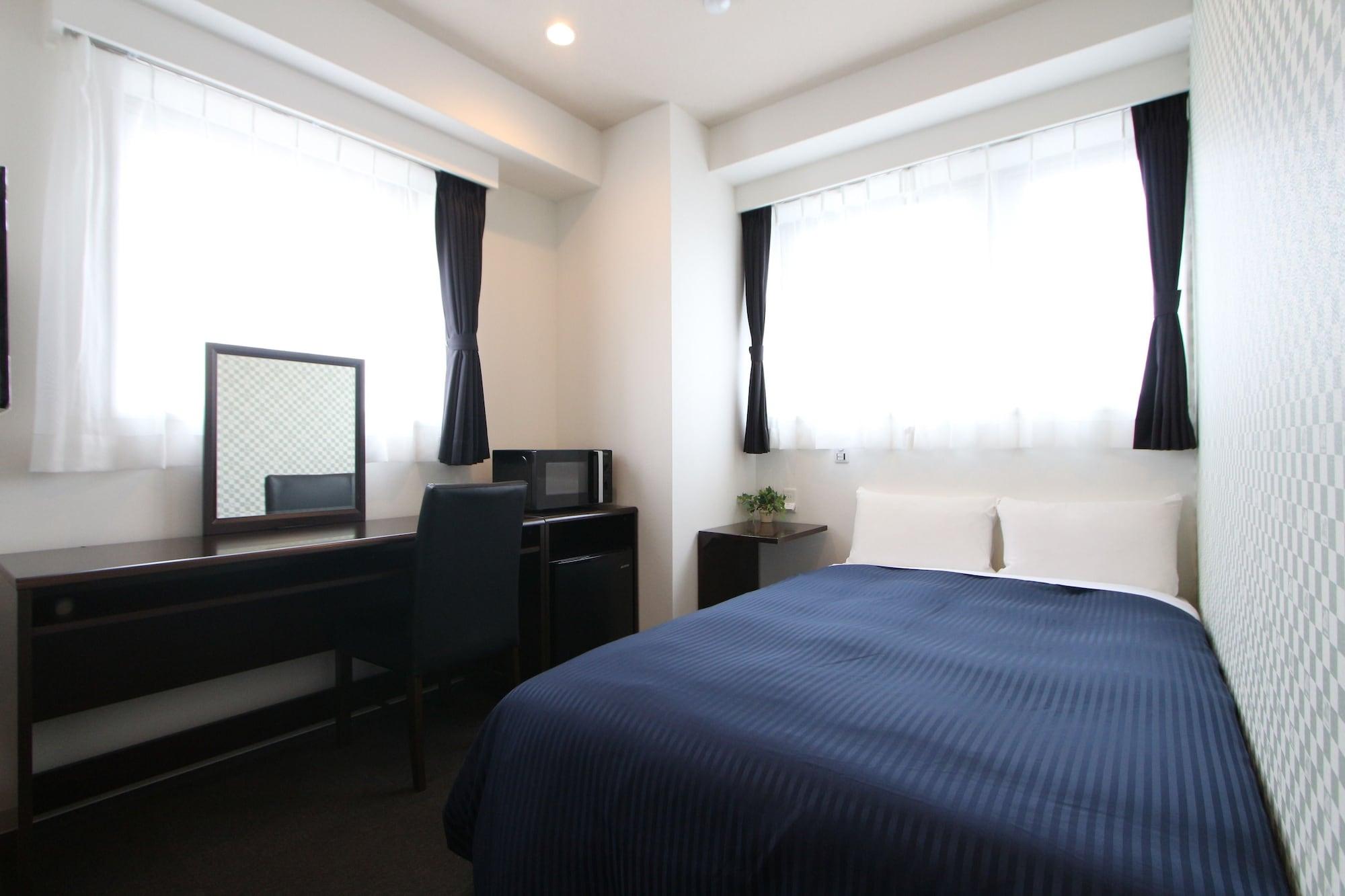 Hotel Livemax Asakusa Sky Front Токіо Екстер'єр фото